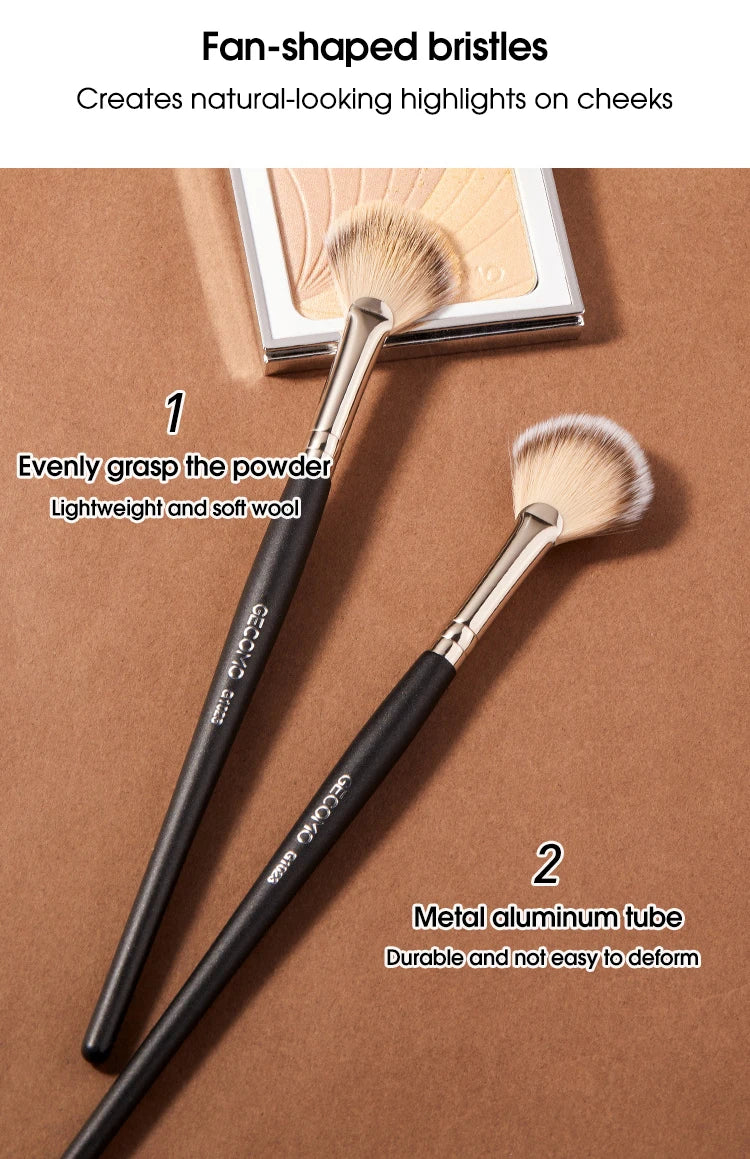 Powder blusher high gloss brush, soft hair, no powder, easy to apply makeup, novice powder blusher makeup brush, beauty tool