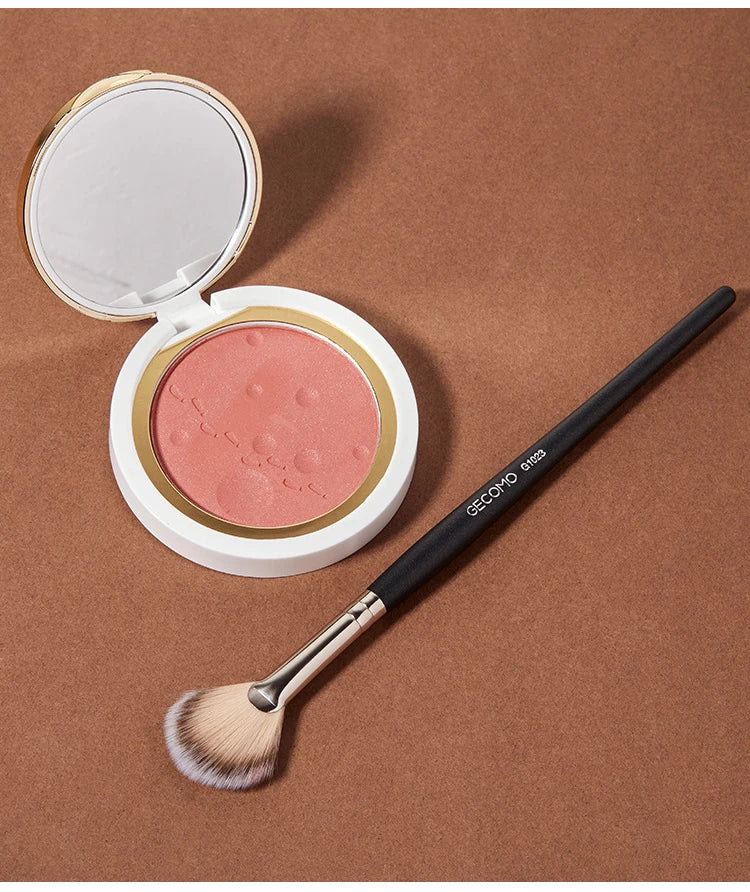 Powder blusher high gloss brush, soft hair, no powder, easy to apply makeup, novice powder blusher makeup brush, beauty tool